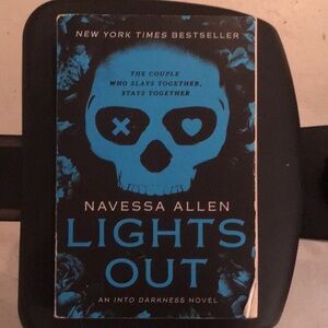 Lights Out by Navessa Allen Book